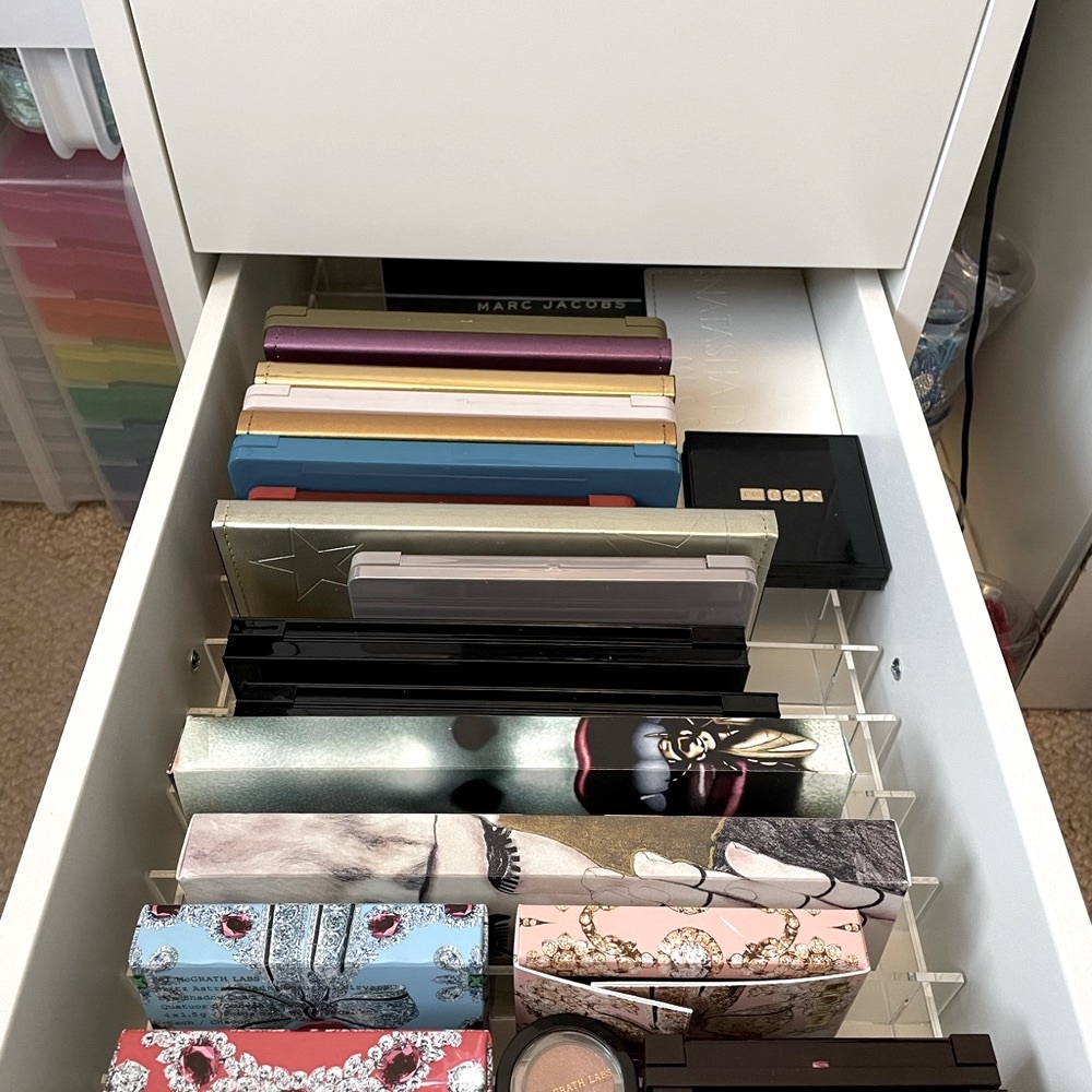 Acrylic drawer organizers